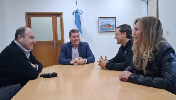 Rubia, Biss, González y Tamame. El bloque "langostinero" se agranda.