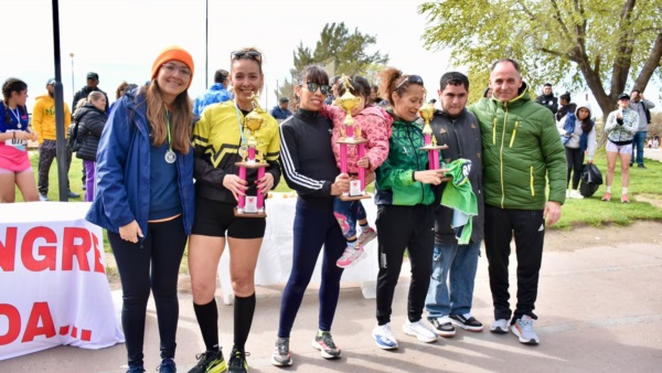 Organizadores del evento, Catalina y familia.
