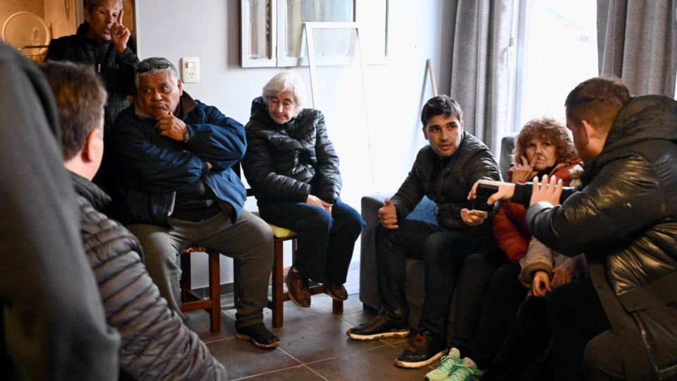 Reunión con los vecinos.