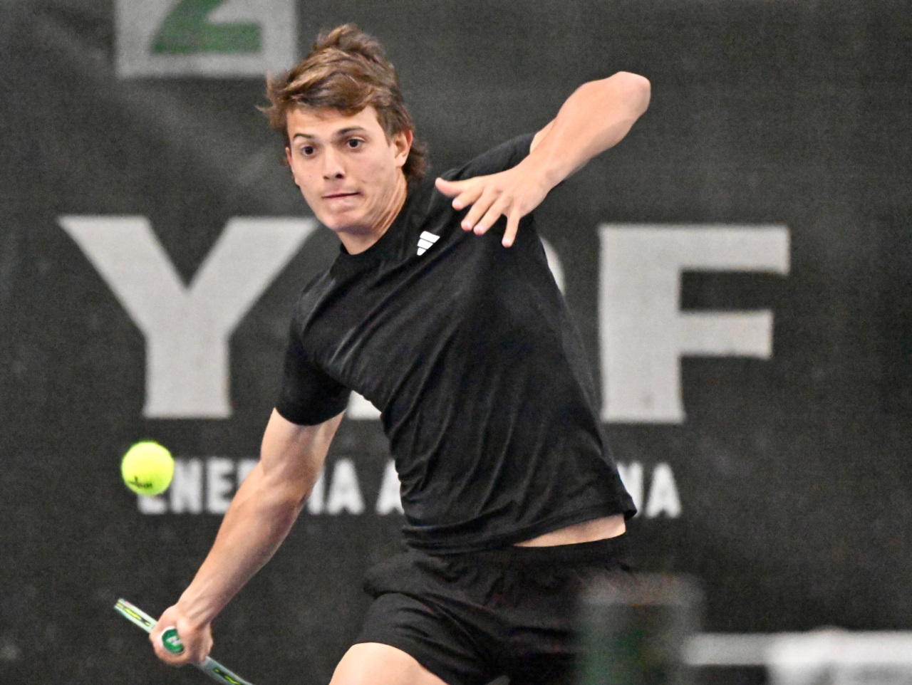 Carlos Zárate (ARG) le ganó a su compatriota Valentino Grippo.