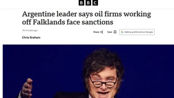 El título del medio britanico BBC tras la cadena nacional.
