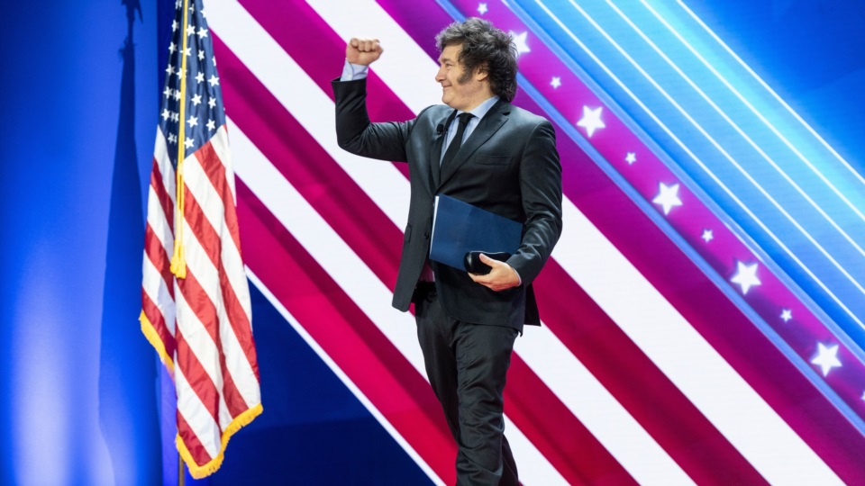 Como en casa. Milei en una de sus últimas visitas a Estados Unidos.