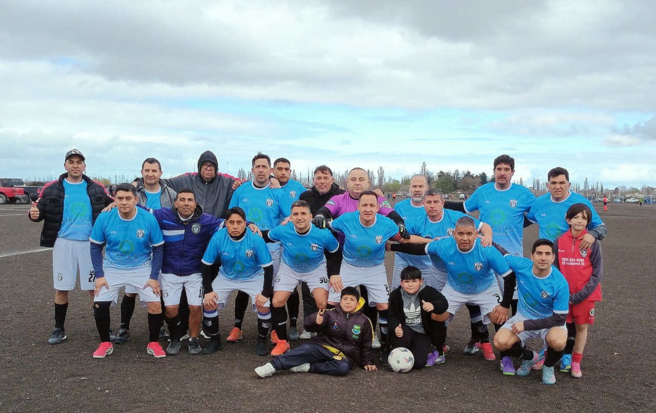 7 de Diciembre lo ganaba jugando bien y de pronto se olvidó.
