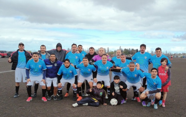 7 de Diciembre lo ganaba jugando bien y de pronto se olvidó.