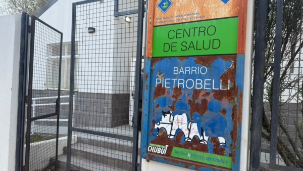 Centro de Salud del barrio Pietrobelli robado y vandalizado.